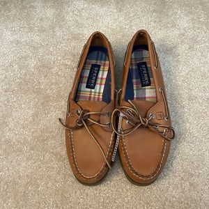 Women’s Speery Topsiders !